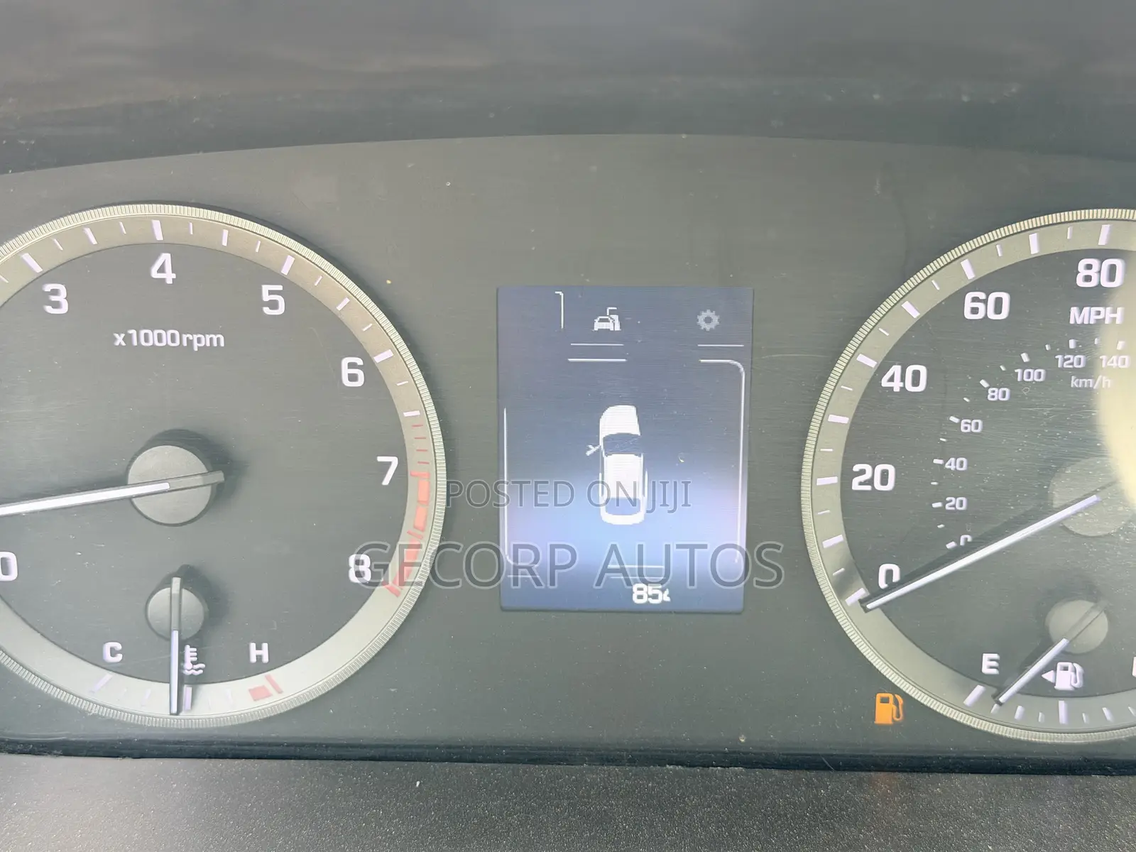 Hyundai Sonata Base Sedan FWD (2.4L 4cyl 6A) 2016 Red