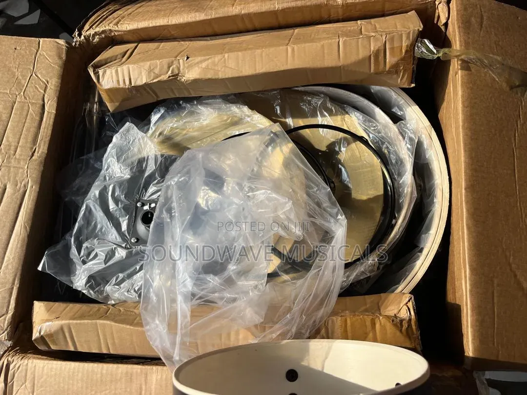 Yamaha GIGMAKER Drums High Quality With Two Cyambles