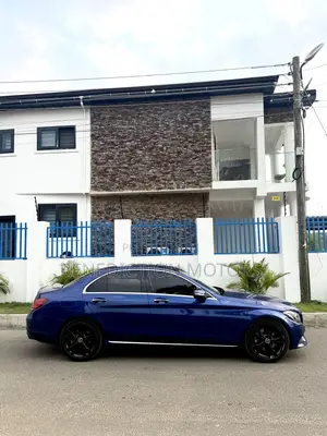 Mercedes-Benz C300 Base C300 RWD Sedan 2018 Blue