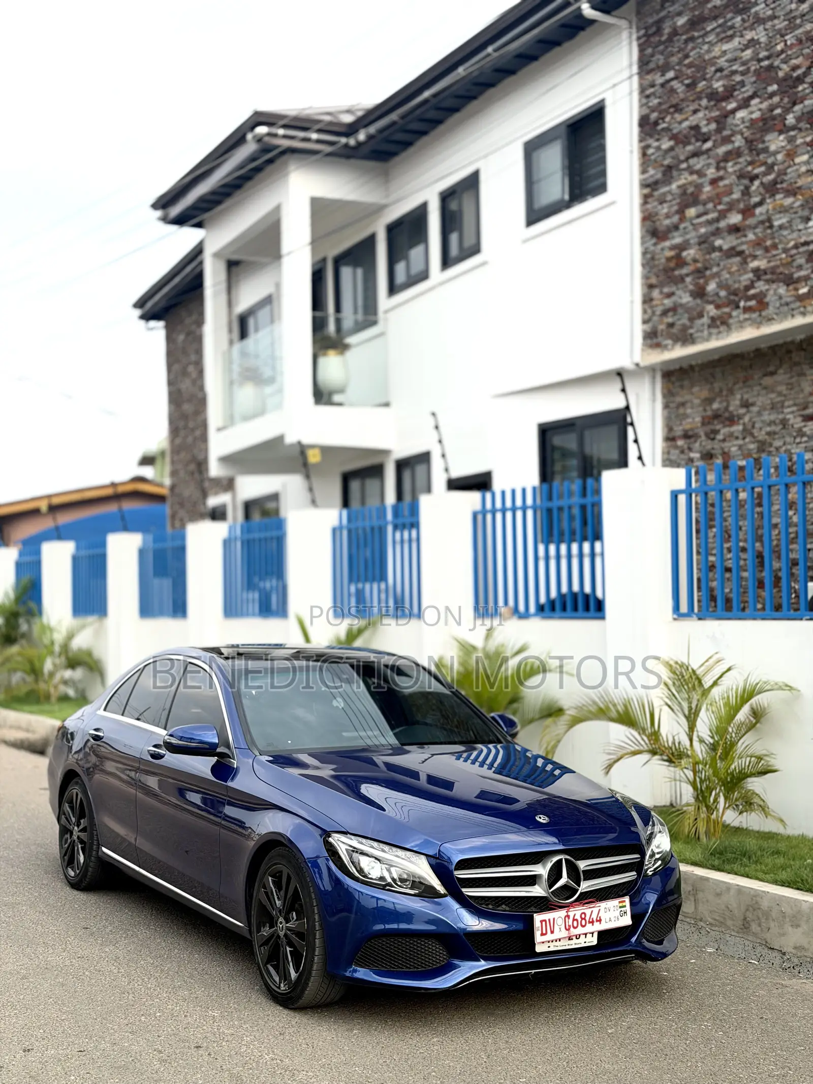 Mercedes-Benz C300 Base C300 RWD Sedan 2018 Blue
