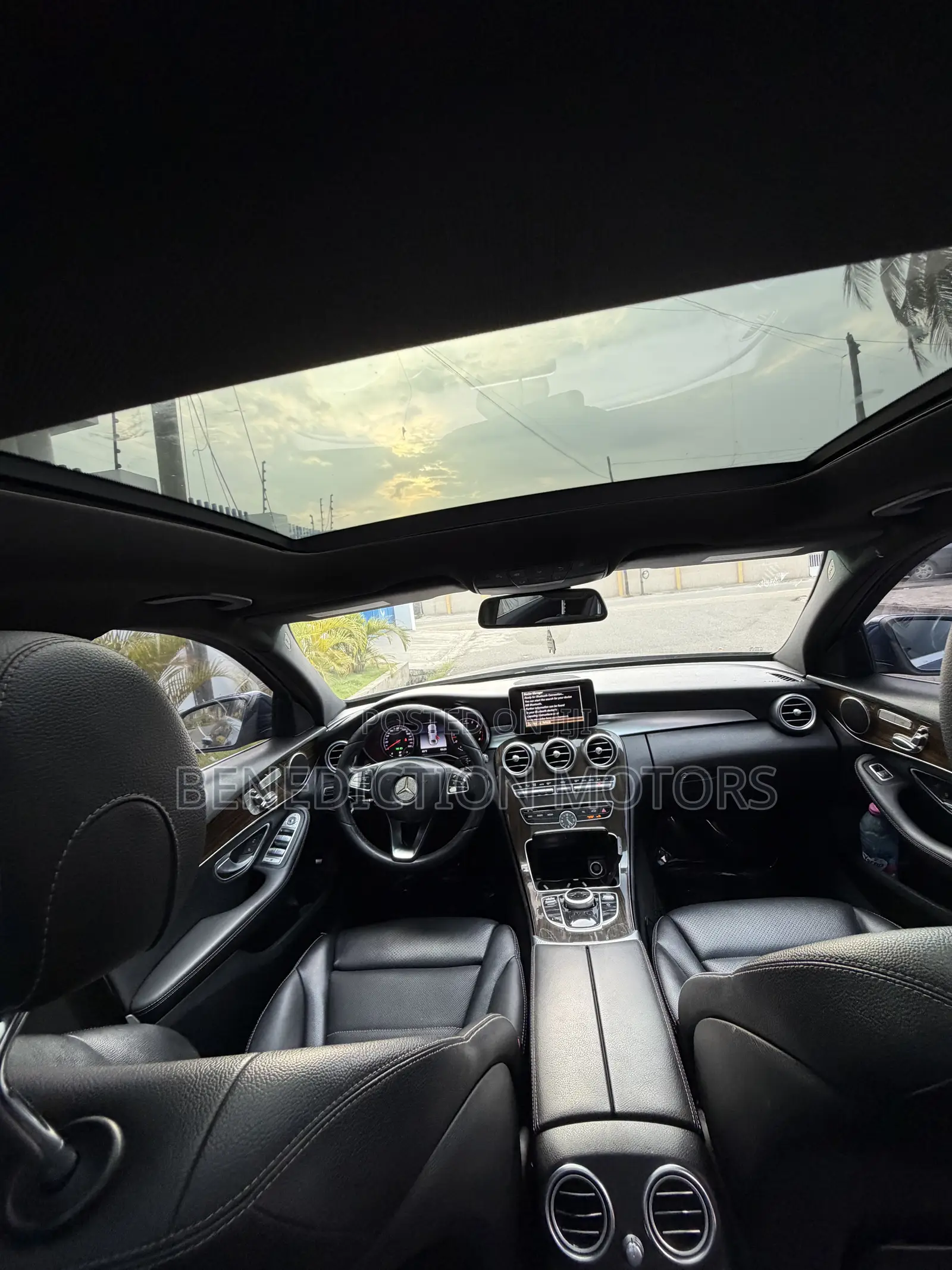 Mercedes-Benz C300 Base C300 RWD Sedan 2018 Blue