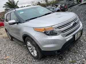 Ford Explorer 2015 Silver