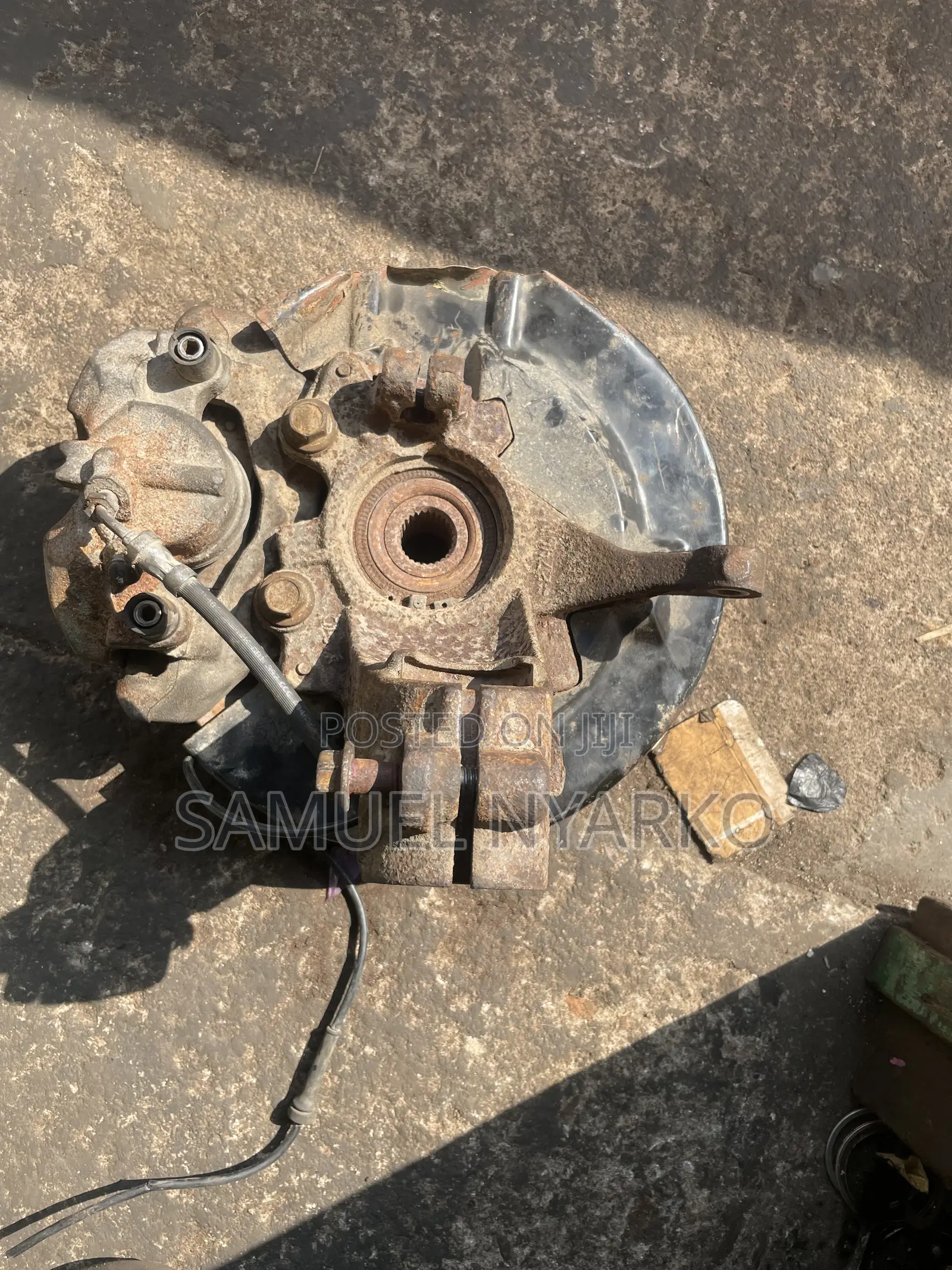Ford Escape 2012/13/14 Front Hub Complete