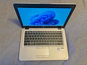 Laptop HP EliteBook 820 G4 8GB Intel Core i5 SSD 256GB