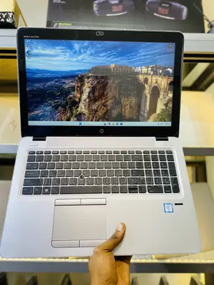 Laptop HP EliteBook 850 G3 8GB Intel Core i7 SSD 256GB