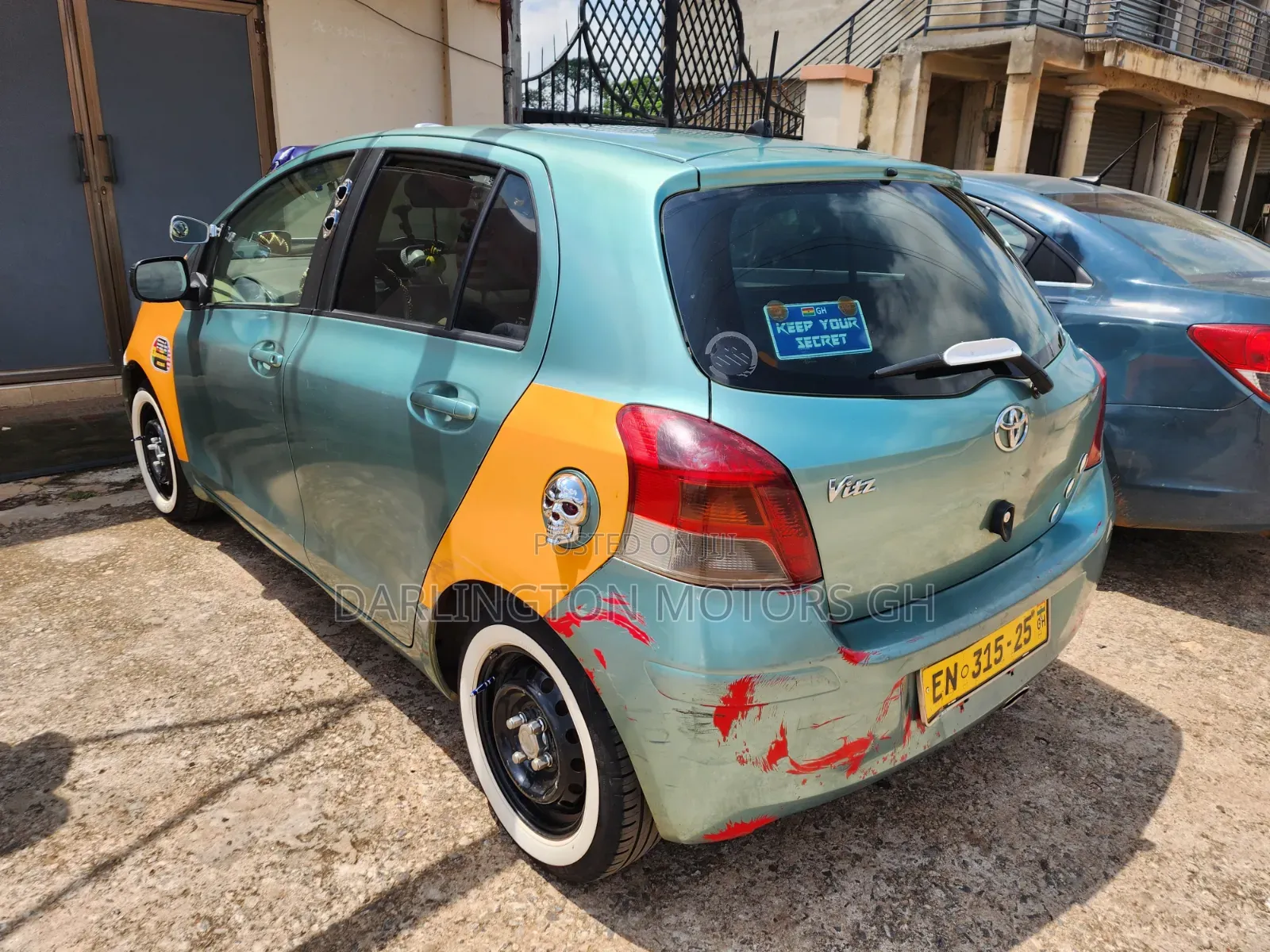 Toyota Vitz 2010 Green