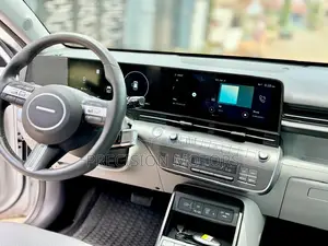 Hyundai Kona SEL 2024 White