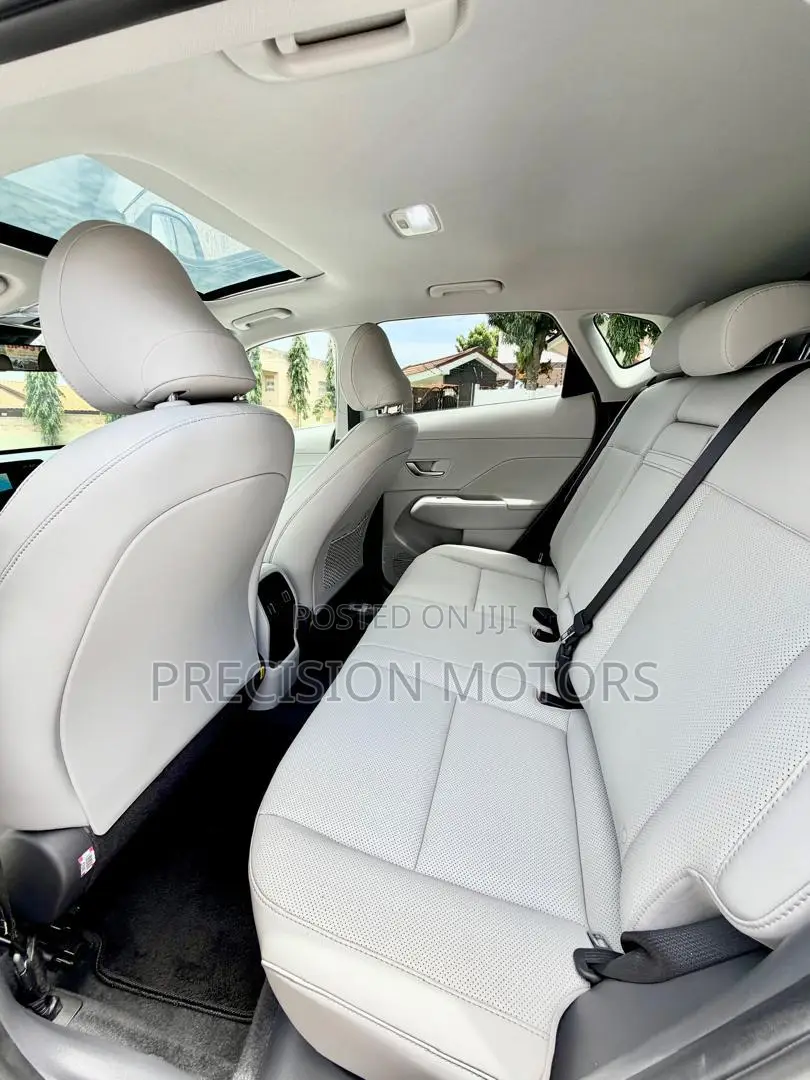 Hyundai Kona SEL 2024 White