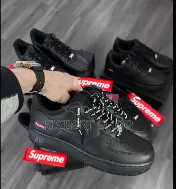 Supreme Air Force Black High Quality With the Box