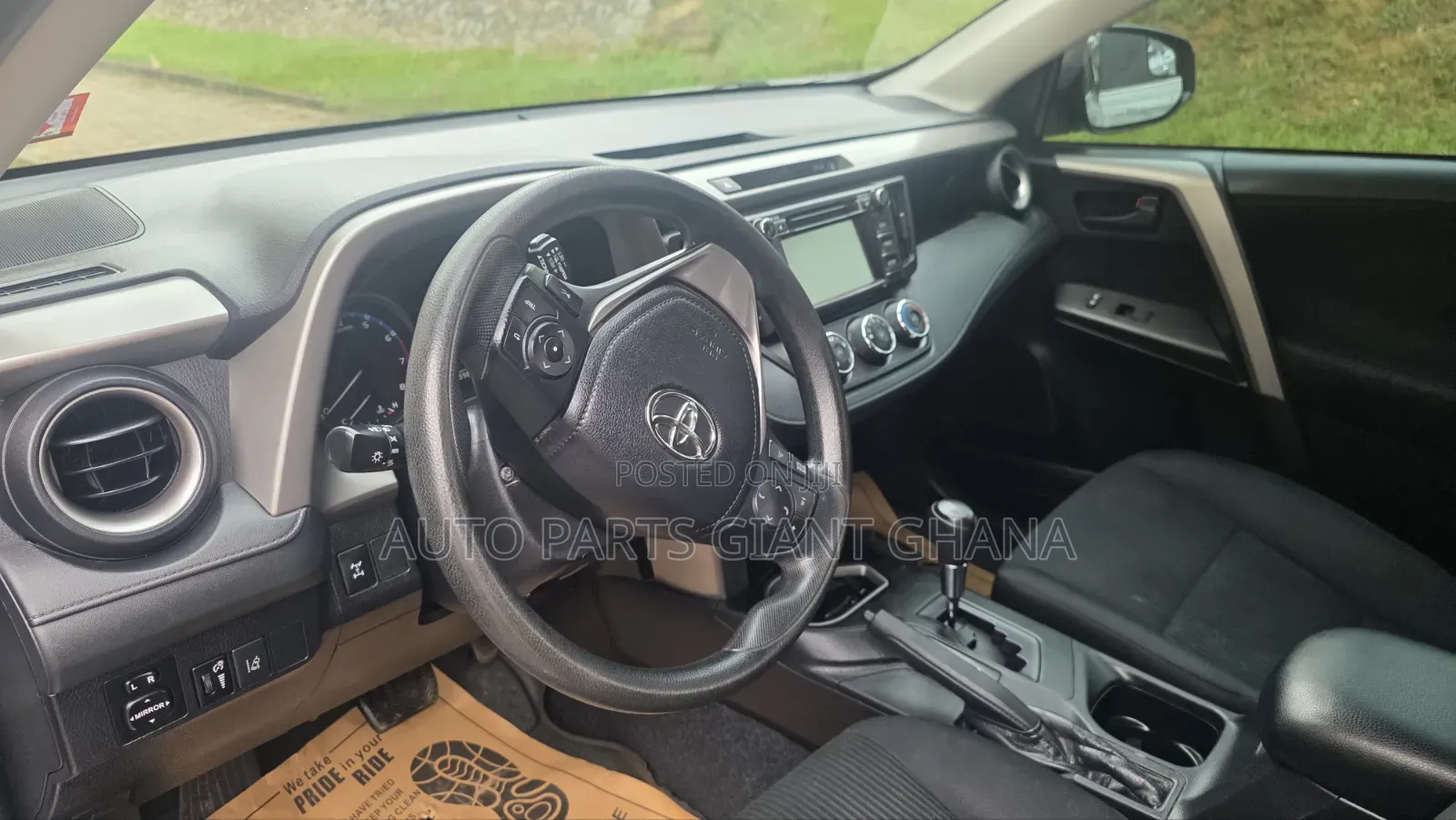 Toyota RAV4 2017 Silver