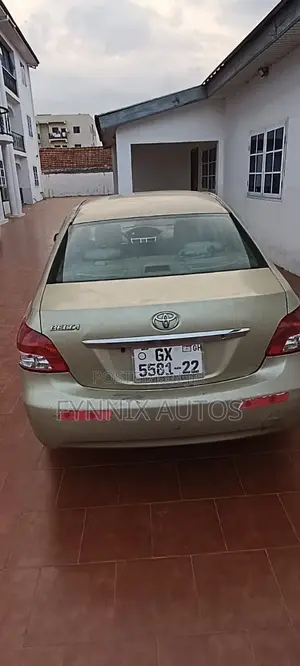 Toyota Belta 2010