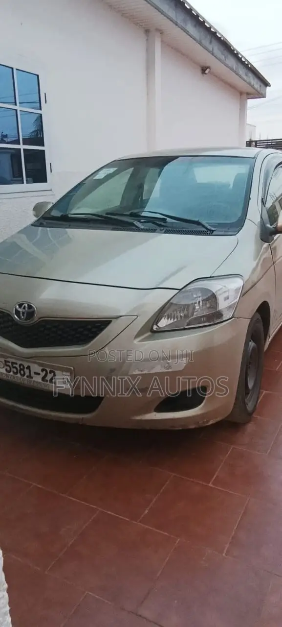 Toyota Belta 2010