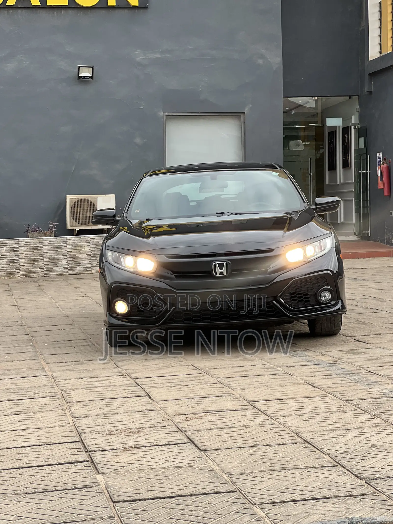 Honda Civic EX 4dr Hatchback (1.5L 4cyl) 2017 Black