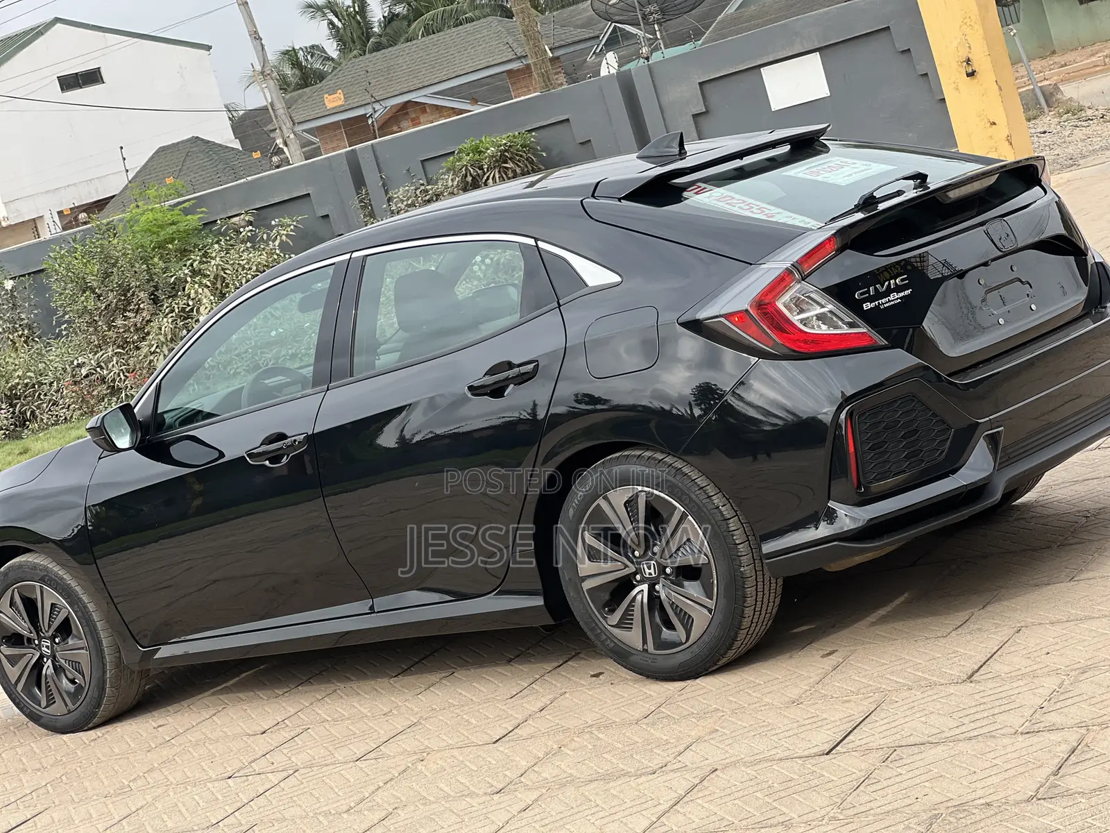 Honda Civic EX 4dr Hatchback (1.5L 4cyl) 2017 Black