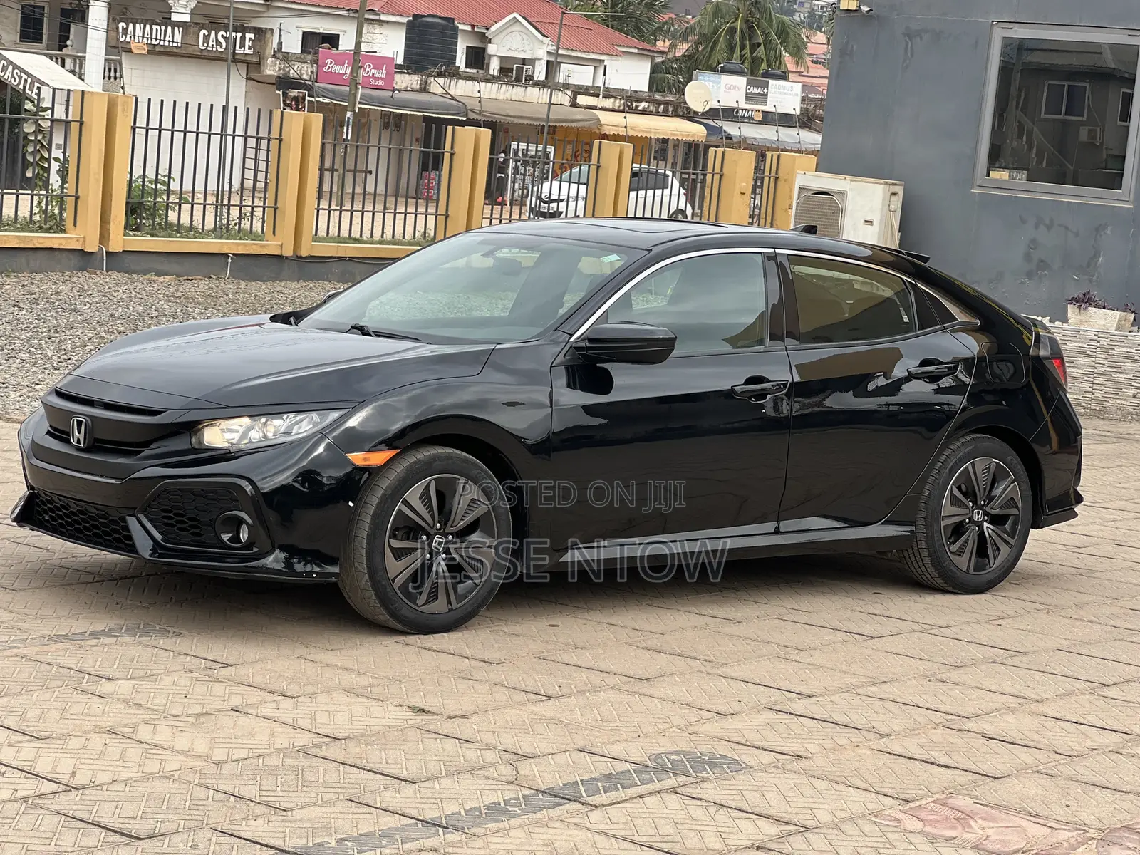 Honda Civic EX 4dr Hatchback (1.5L 4cyl) 2017 Black