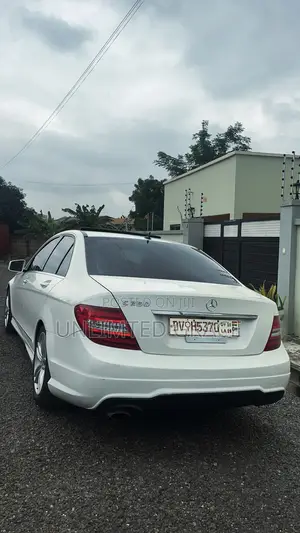 Mercedes-Benz C250 2014 White