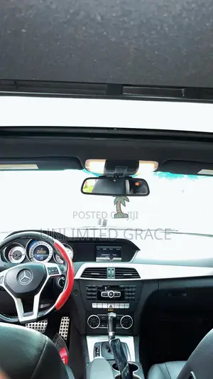Mercedes-Benz C250 2014 White