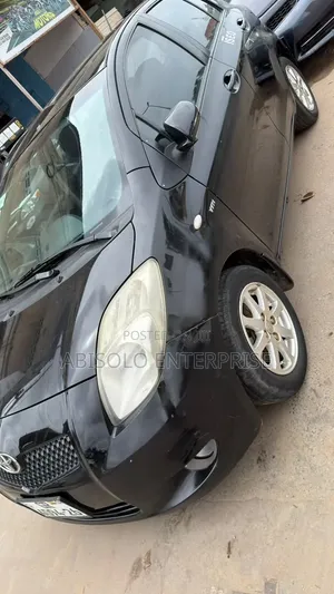 Toyota Yaris 2010