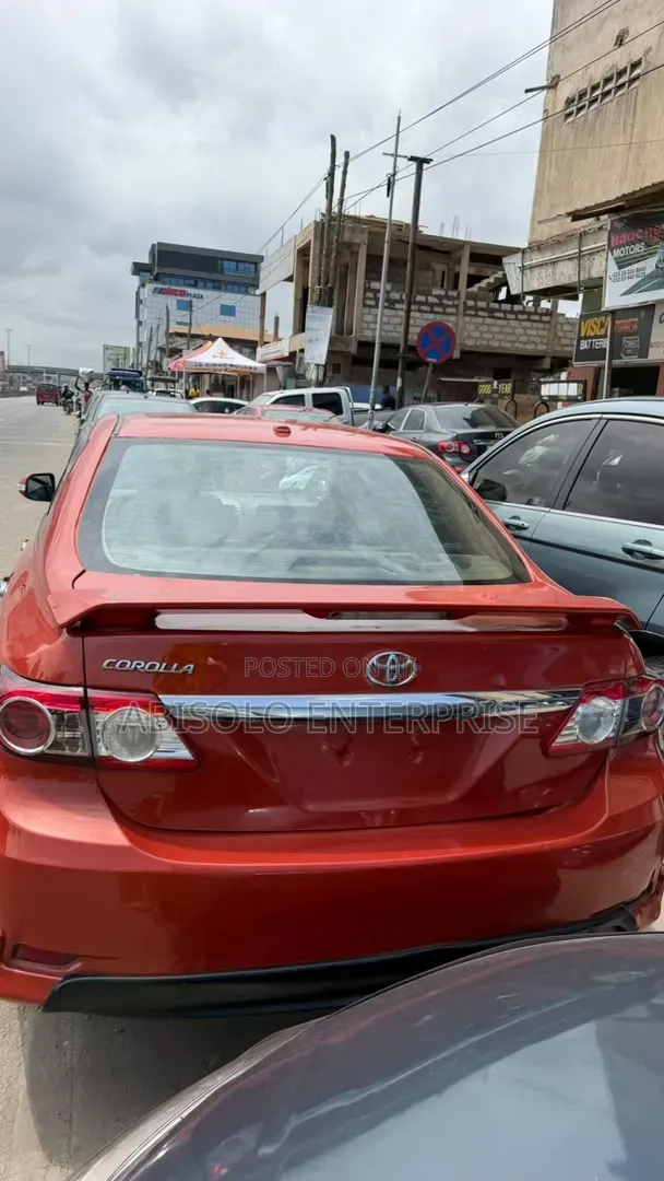 Toyota Corolla 2013