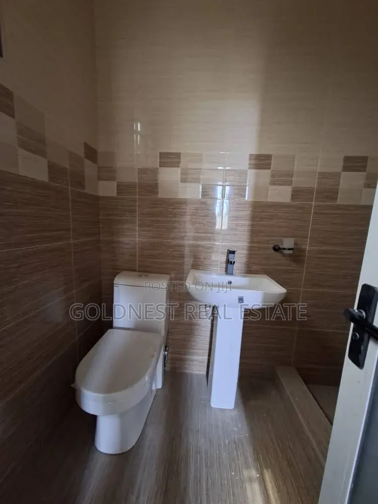2bdrm Apartment in Oyarifa Ayi Mensah for rent