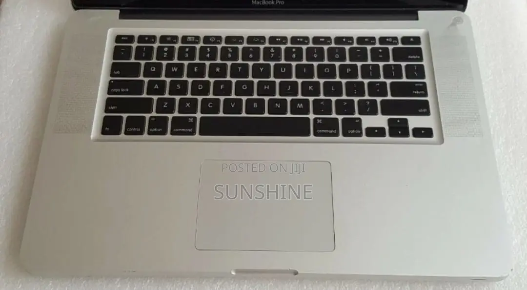 Laptop Apple MacBook Pro 4GB Intel Core i7 HDD 500GB