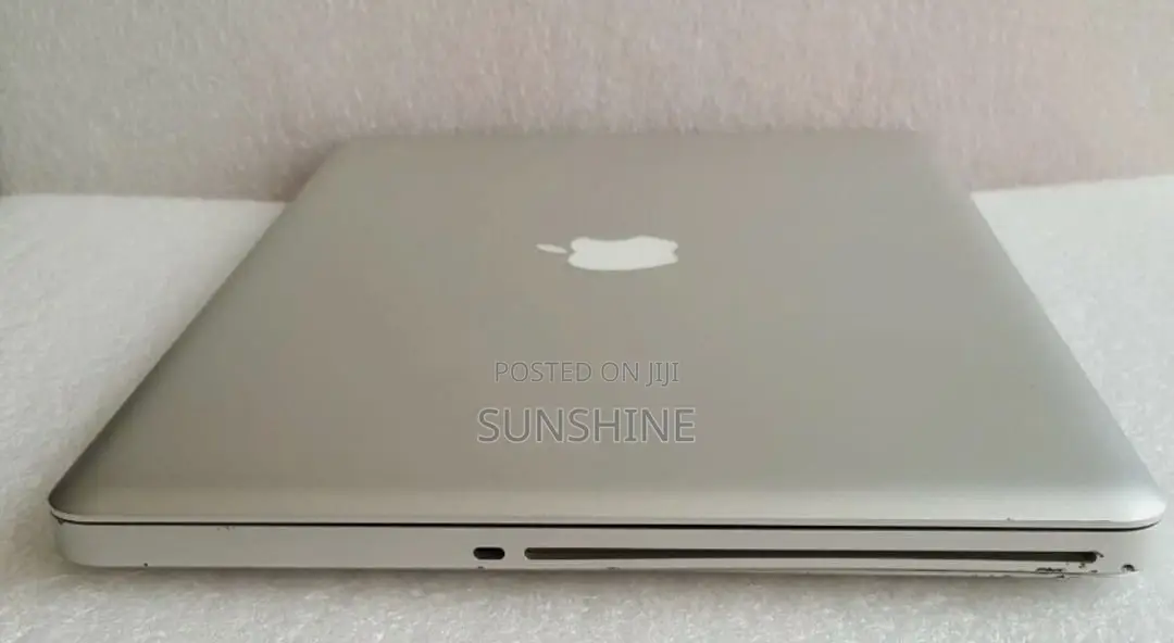 Laptop Apple MacBook Pro 4GB Intel Core i7 HDD 500GB