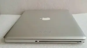 Laptop Apple MacBook Pro 4GB Intel Core i7 HDD 500GB
