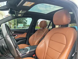 Mercedes-Benz GLC-Class 2021 White