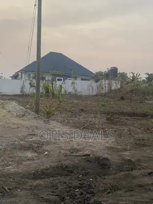 One Plot of Land for Sale at Ag Swedru Bangalow