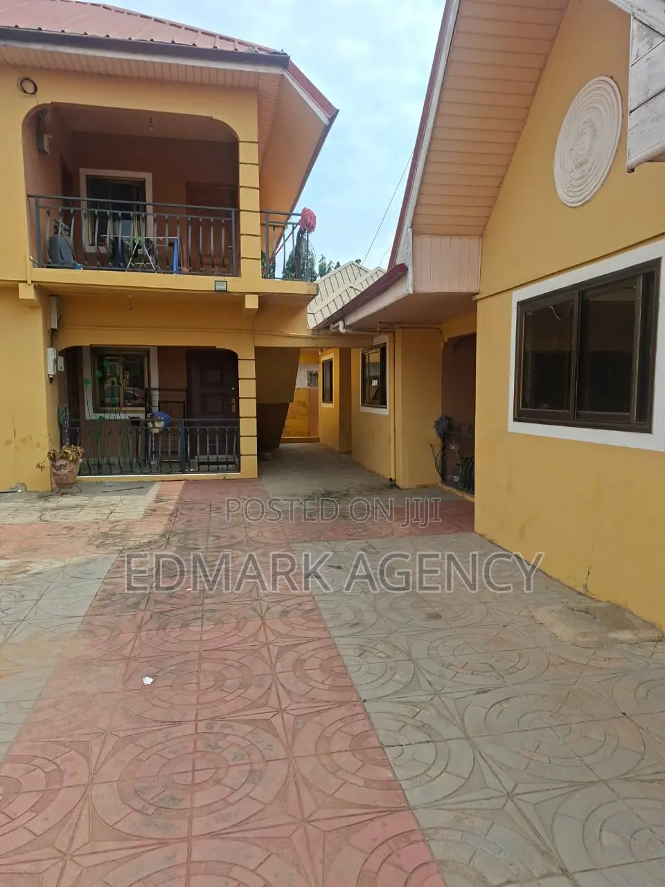 1bdrm Apartment in Haatso, ECOMOG for rent
