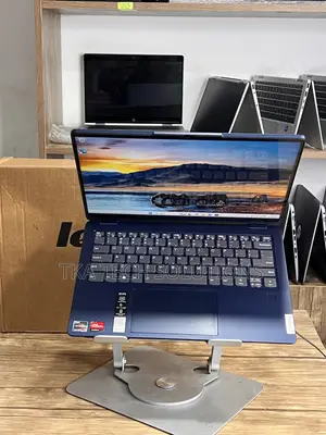 New Laptop Lenovo IdeaPad Flex 14 16GB AMD Ryzen 7 SSD 512GB