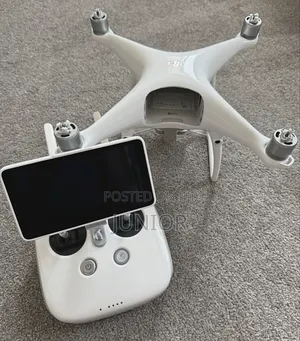 DJI Phantom 4 Pro Plus + Drone