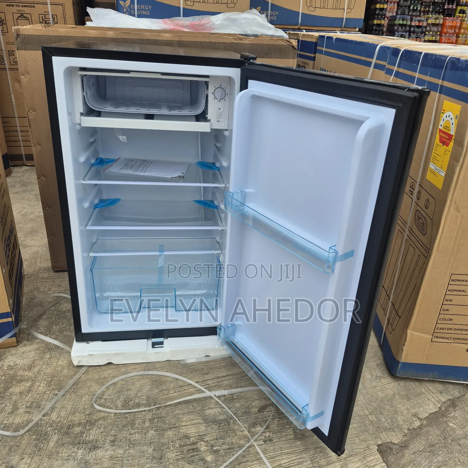 Quality Top Notch of Nasco Top Freezer 90l Black Colour