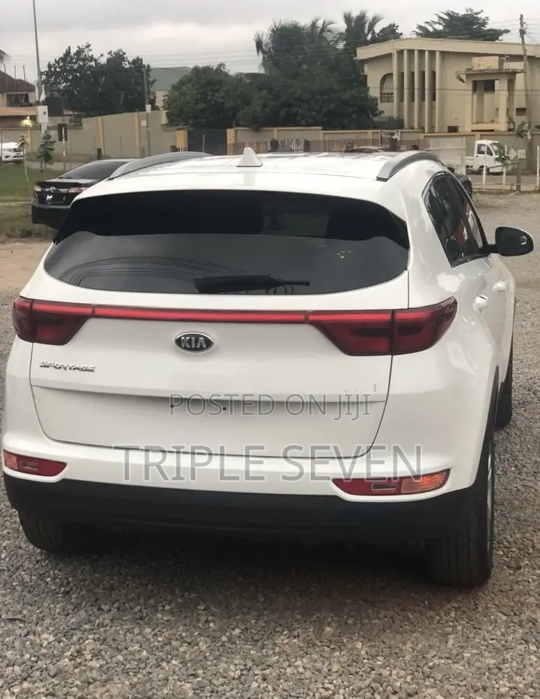 Kia Sportage LX AWD 2019 White
