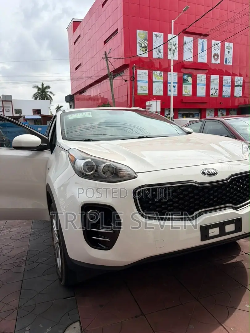 Kia Sportage LX AWD 2019 White