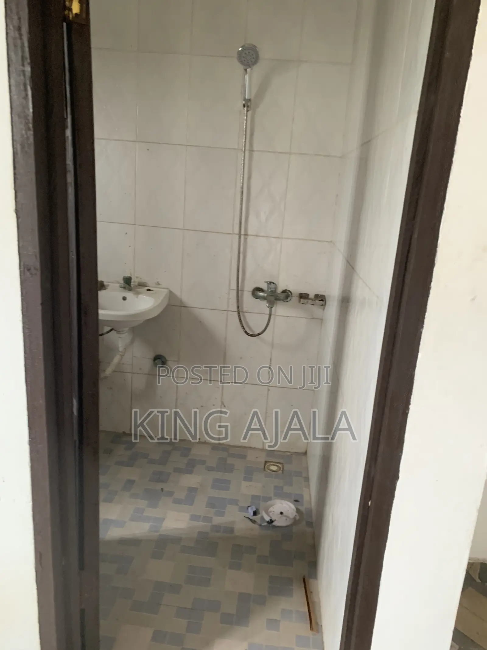 Furnished 1bdrm Apartment in Lantern By Executive, New Market for rent