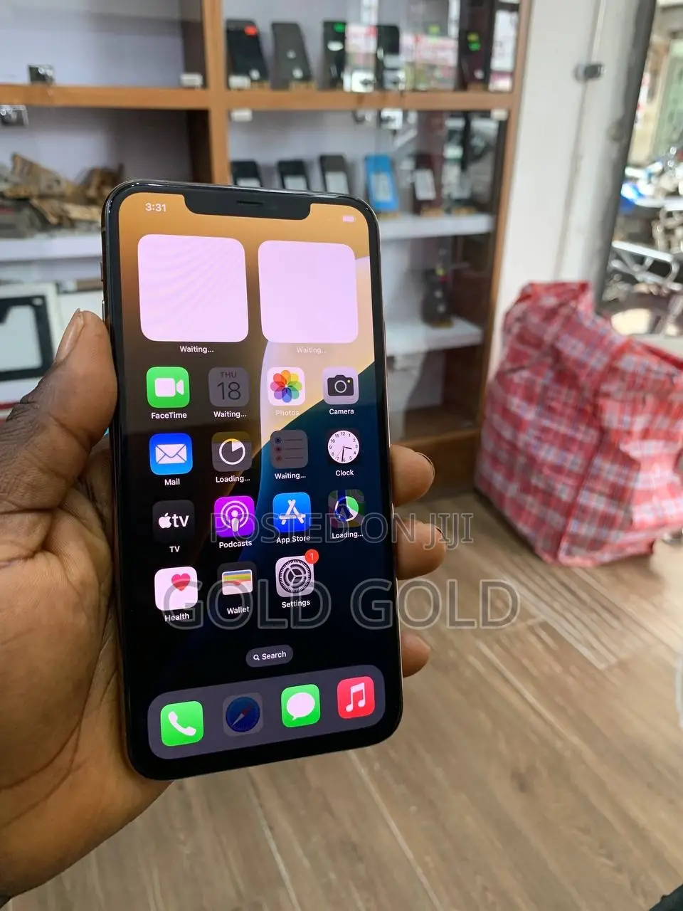 Apple iPhone XR 64 GB White
