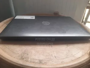 Laptop Dell Latitude 5400 16GB Intel Core i7 SSD 256GB