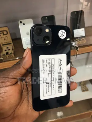 Apple iPhone 13 128 GB Black