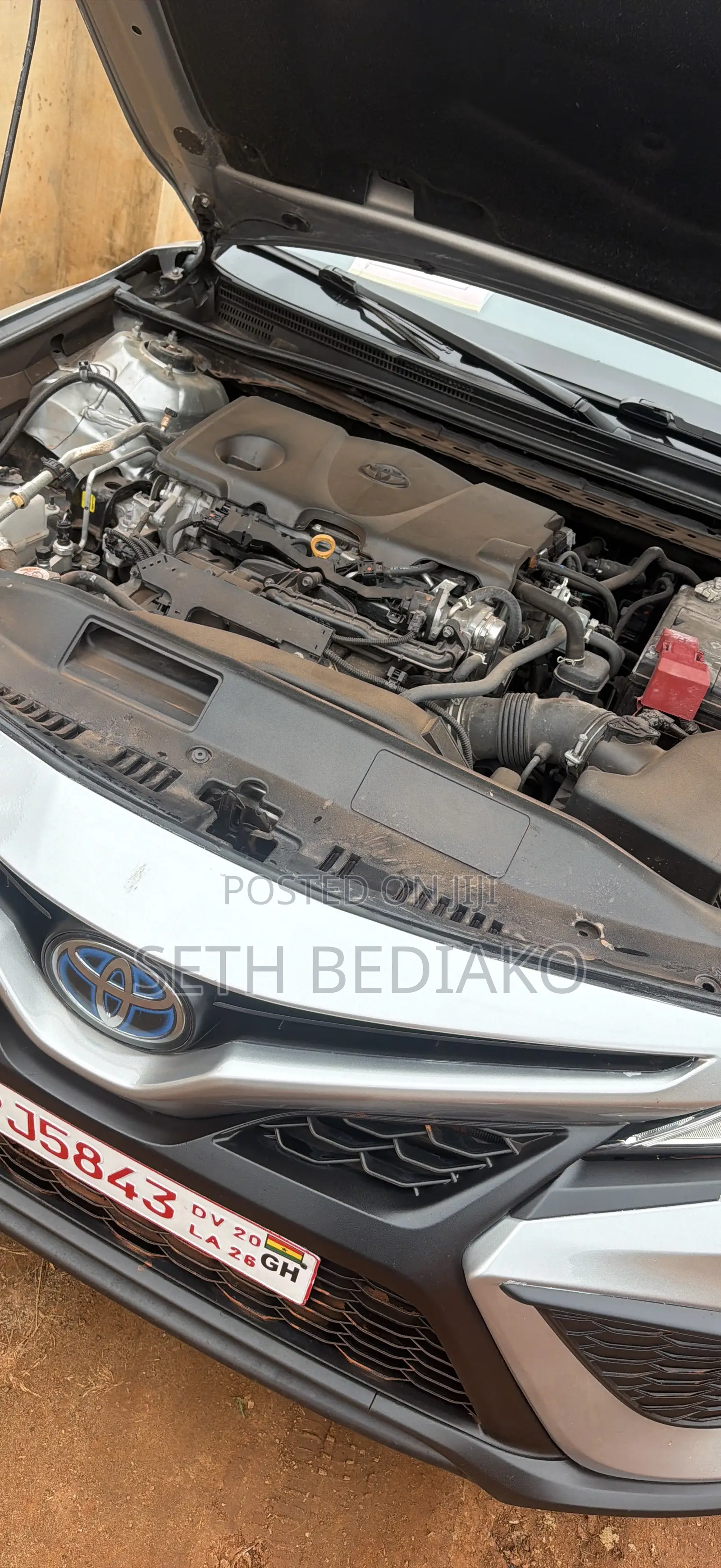 Toyota Camry SE 2021 Gray