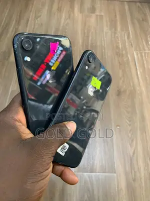 Apple iPhone XR 64 GB White