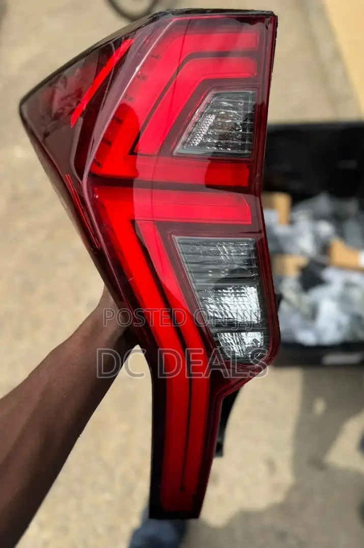 Mitsubishi Pajero Sport QF LED Tail Lamp 2019-2025