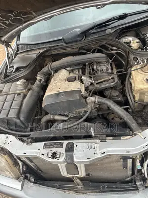 Mercedes-Benz C-Class 2002 Silver