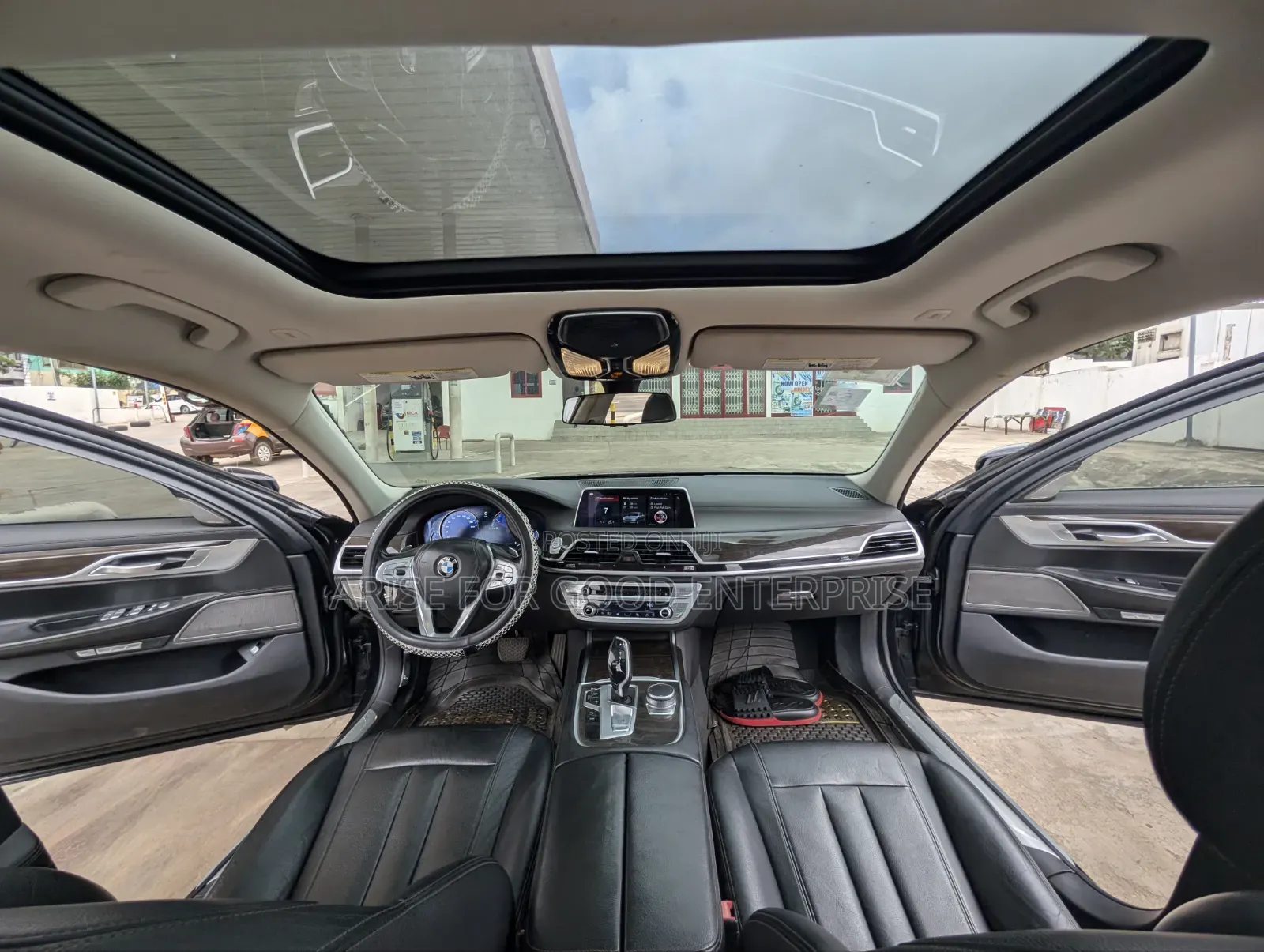 BMW 740 2018 Black
