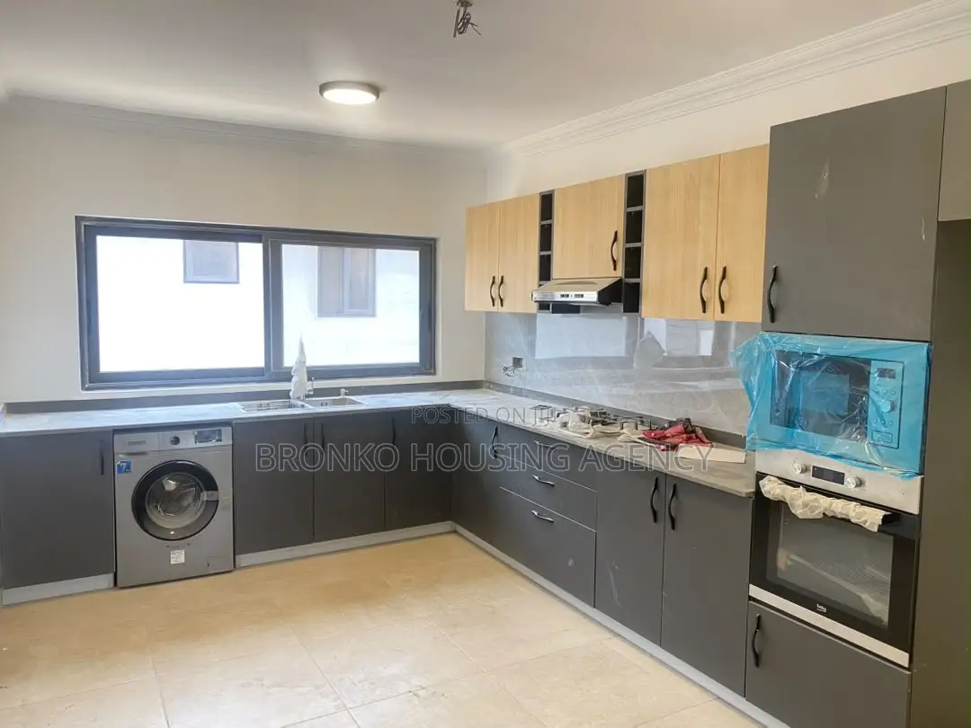 2bdrm Apartment in Bronko Housing, Accra Metropolitan for rent
