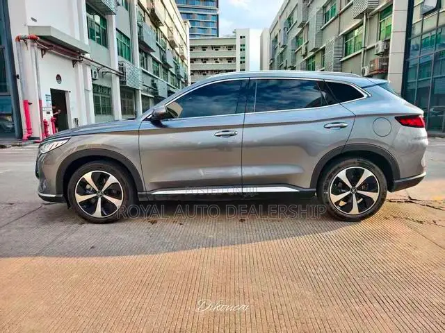 BYD Song Plus EV FWD 2021 Gray