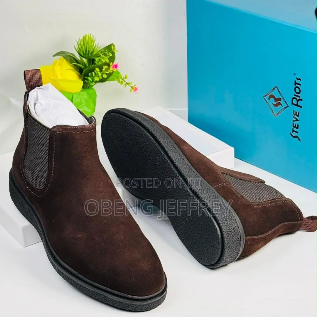 Original Steve Riots Chelsea Boots in Colours