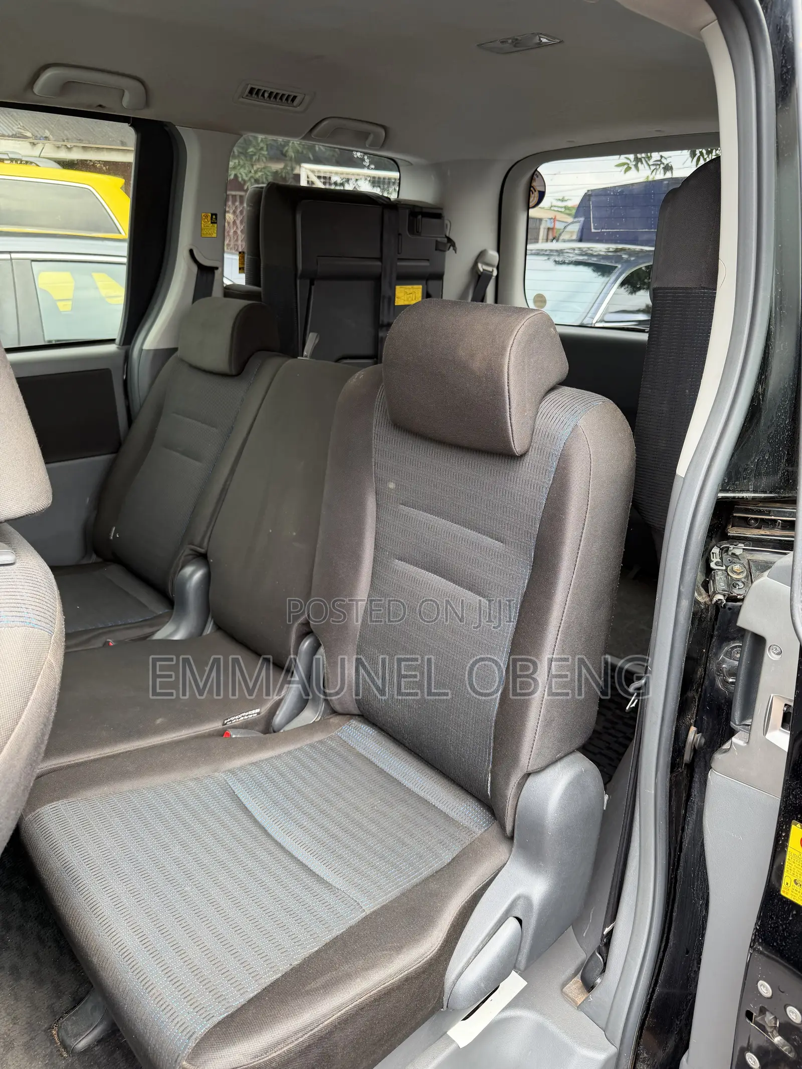 Toyota Voxy 2011 Black