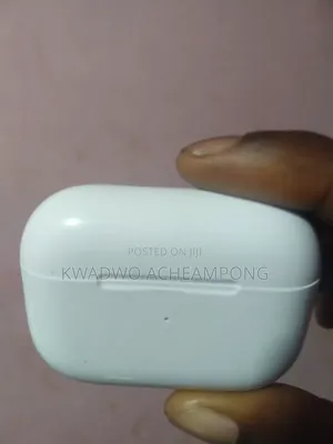 A Rechargeable Air Pod
