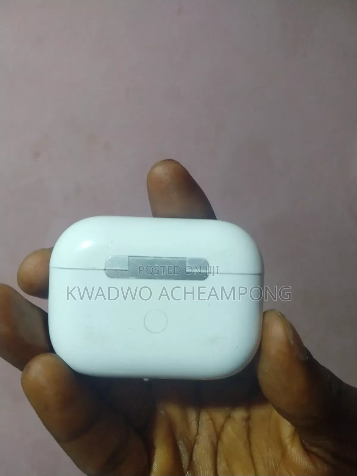 A Rechargeable Air Pod